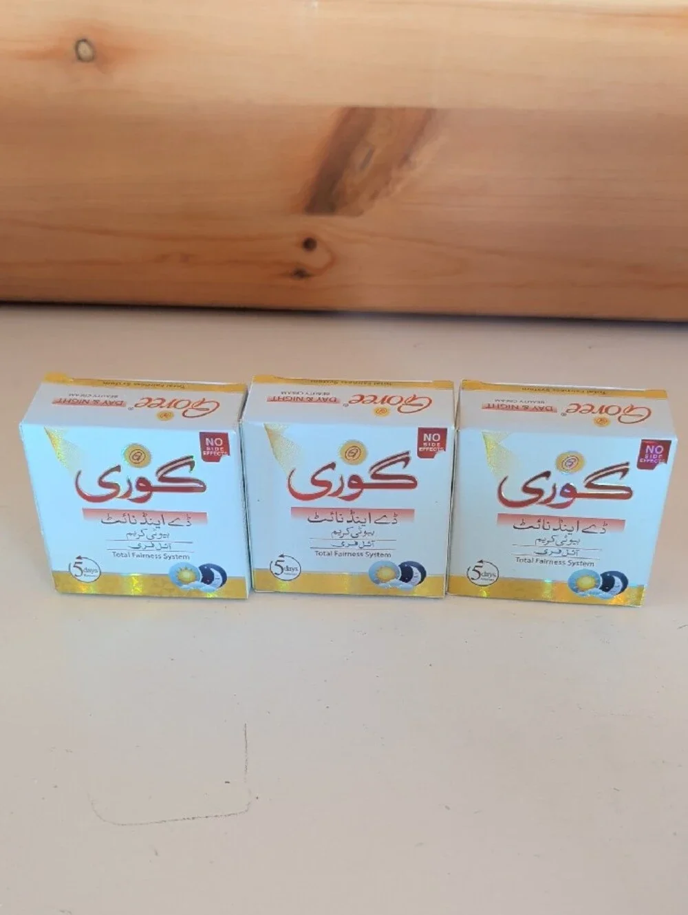 New, 3pcs. Goree Day & Night Beauty Cream Oil-Free - White/Gold.🌟